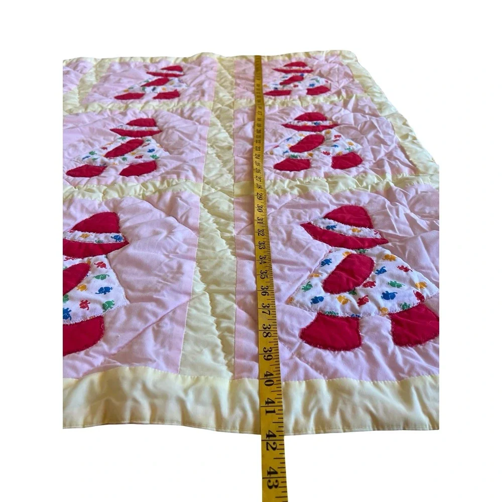 Vintage Sunbonnet Sue Baby Quilt Handmade Pink Yellow Red Elephant Print 42x41